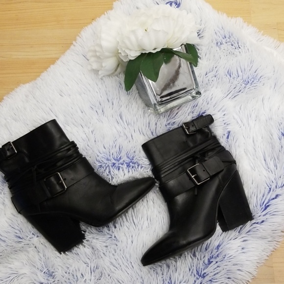 Vince Camuto Shoes - Vince Camuto leather booties